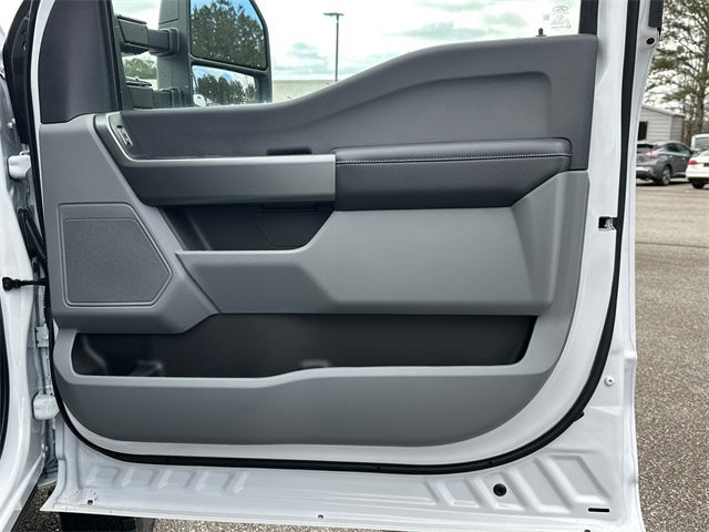 2026 Ford F-450SD XLT DRW