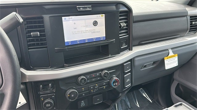 2026 Ford F-450SD XLT DRW