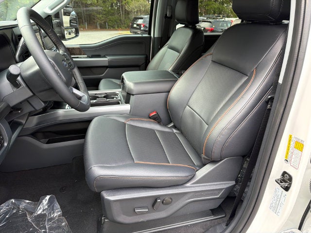2027 Ford F-450SD Lariat DRW
