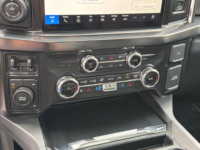 2027 Ford F-450SD Lariat DRW