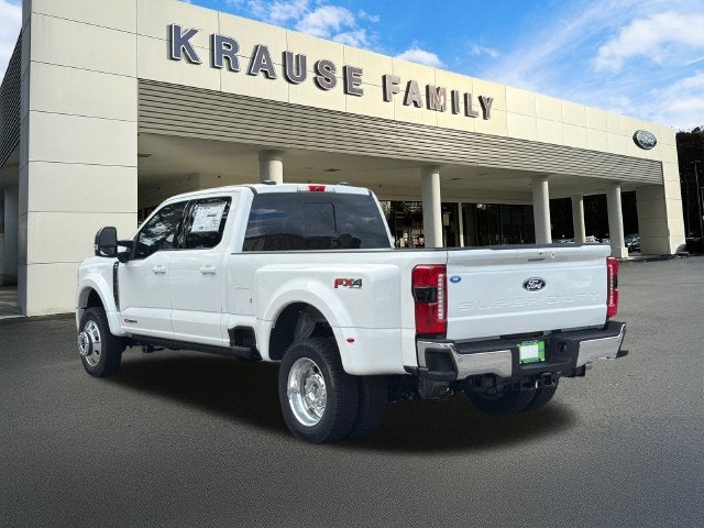 2027 Ford F-450SD Lariat DRW