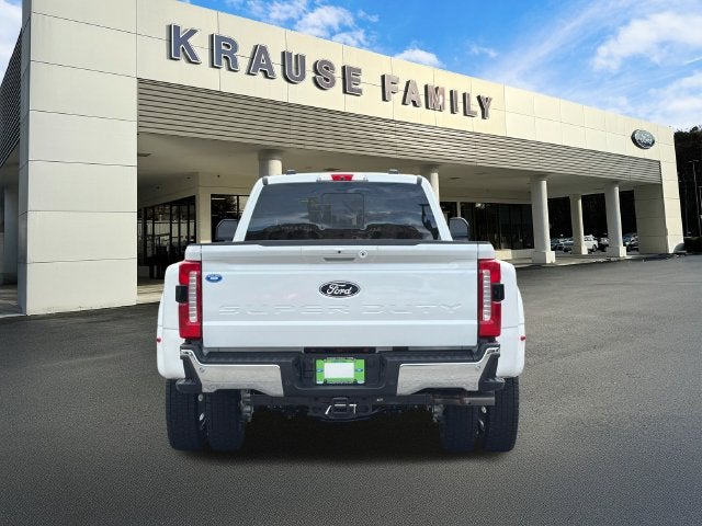 2027 Ford F-450SD Lariat DRW
