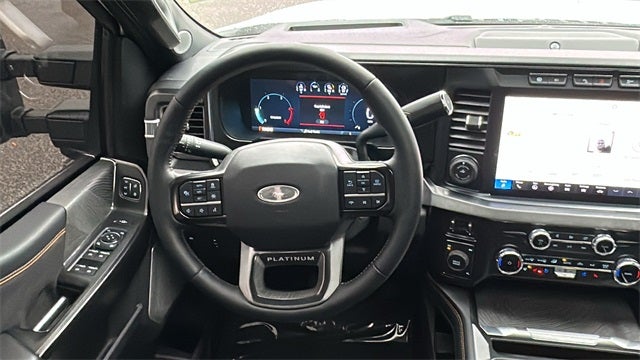 2024 Ford F-450SD Platinum DRW