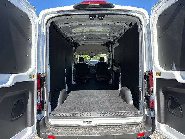 2027 Ford Transit-250 Base