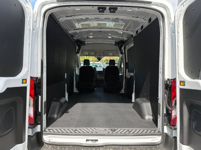 2027 Ford Transit-250 Base