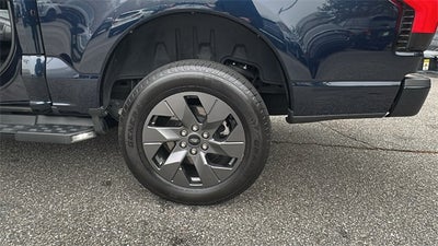 2023 Ford F-150 Lightning Lariat