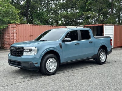 2022 Ford Maverick XL
