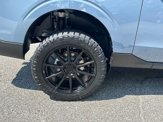 2025 Ford Maverick XLT LEVELED ON 20'S