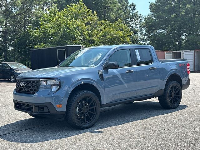2025 Ford Maverick XLT LEVELED ON 20'S