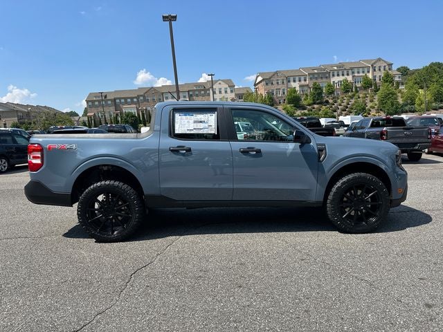 2025 Ford Maverick XLT LEVELED ON 20'S