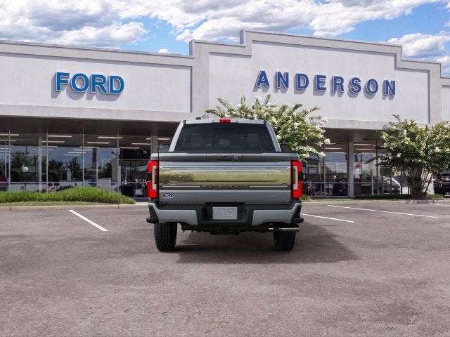 2027 Ford F-350SD Platinum