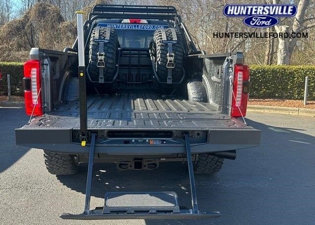 2023 Ford F-250SD Lariat SHELBY SUPER BAJA