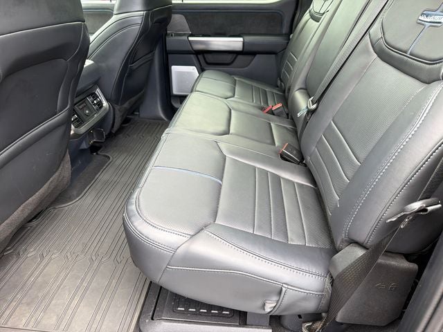 2025 Ford F-250SD Platinum