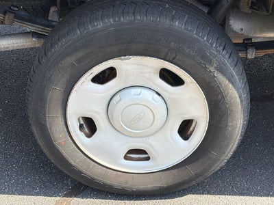 2005 Ford F-150 Base