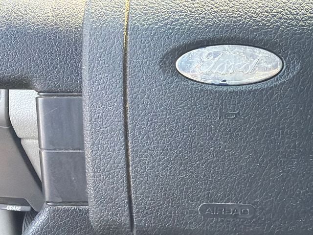 2005 Ford F-150 Base