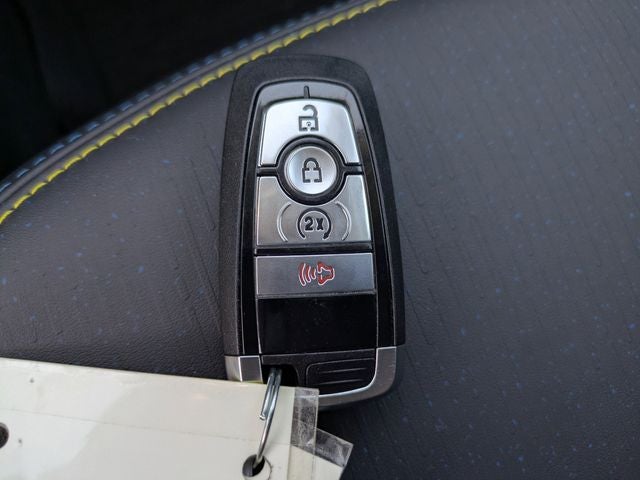 2025 Ford Maverick Lobo High